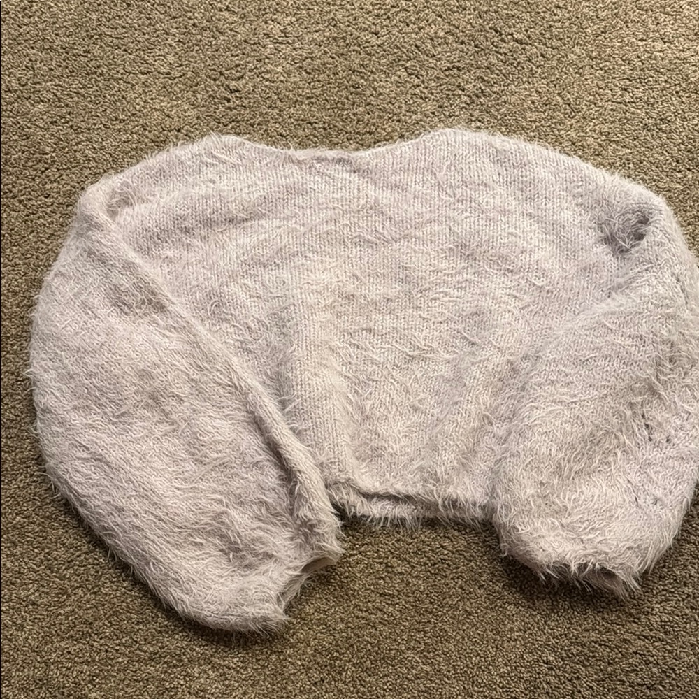 Free People cropped fuzzy sweater lavender size M